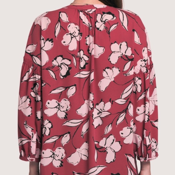 NYDJ Paulina Peasant Bountiful Blouse Size Small NWT - Picture 2 of 10